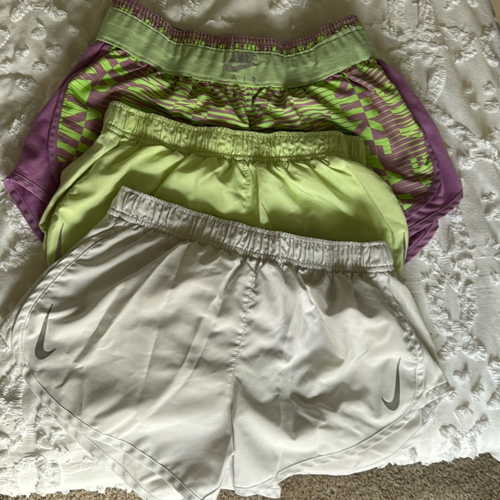 3 pairs of Nike women’s shorts